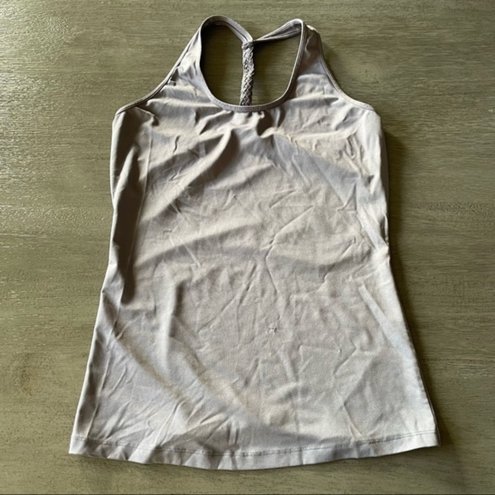 💛 Lavender Purple Racerback Tank Top Tarea